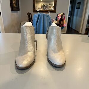 Toms Hadley Champagne Metallic Suede Booties